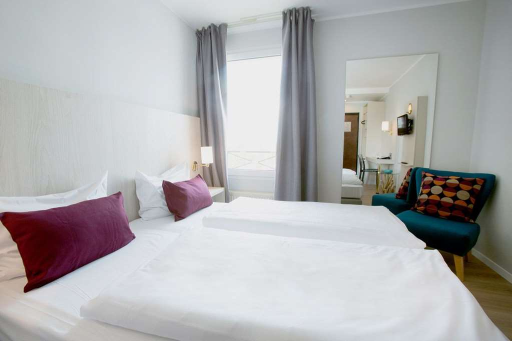 Arthotel Ana Nautic Guest room