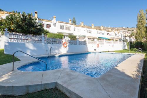 Malagasuite Bungalow Pool 