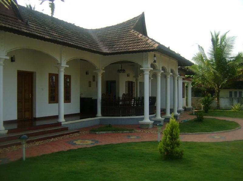 Sunny Days Homestay Alleppey (سونی دیس هومستی آلپی) 