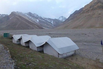 Nun Kun Deluxe Camp Mulbekh 