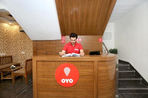 Oyo 13373 Hotel Royal Star 