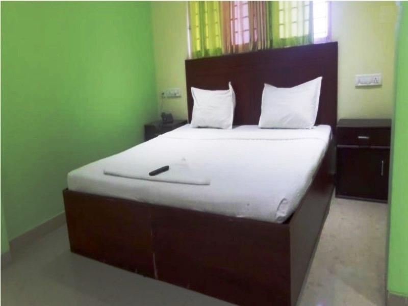 Hotel Revis Heights 