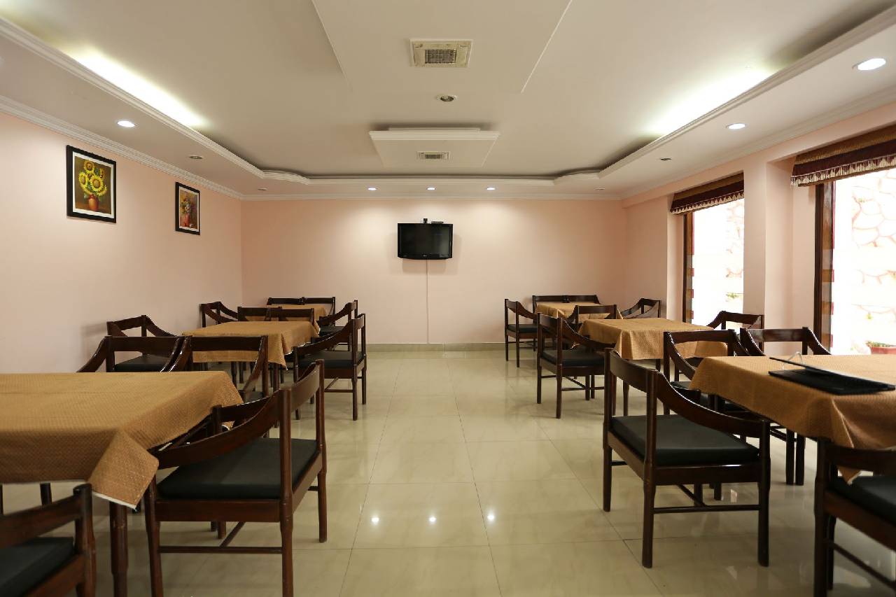 Oyo 3639 Hotel Pioneer 