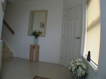 Earle House Serviced Apartments Hotel Interior