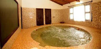 Ashoka's Tiger Trail Resort (آشوكاس تیجر تریل ریزورت) Spa/Bath/Sauna