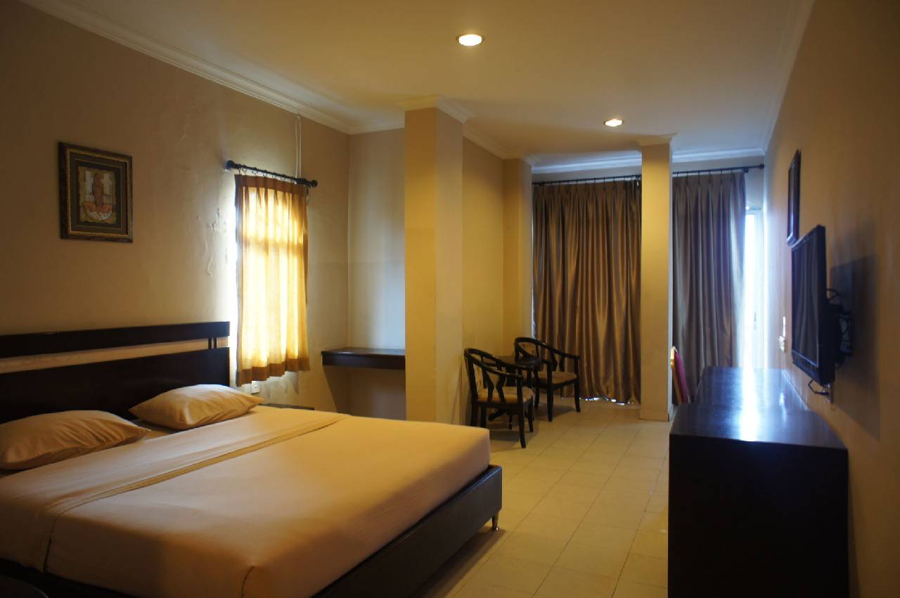 Sky View Hotel (اسکای ویو هتل) 