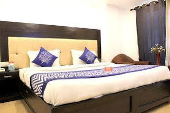 Oyo Rooms Mall Road Mussoorie 