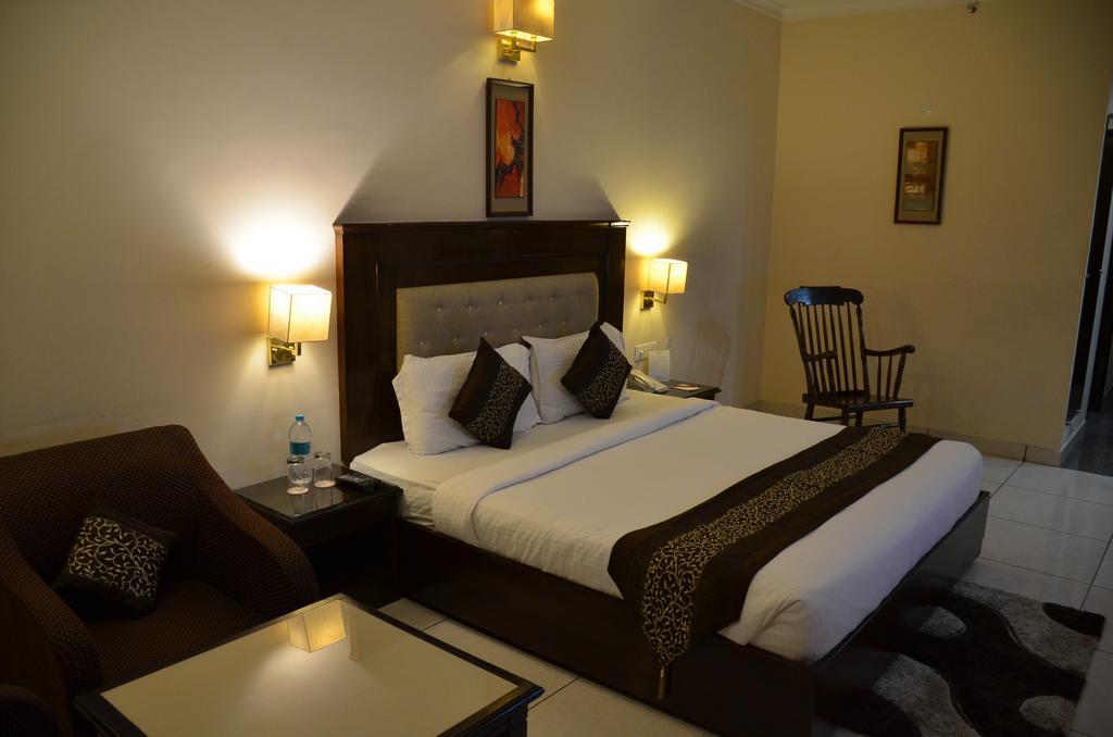 Deventure Hotel 