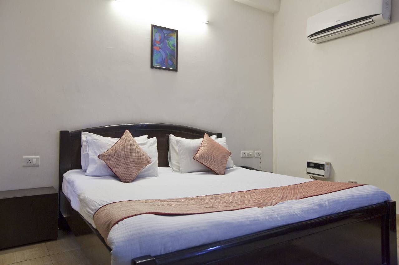 Oyo 441 Hotel Mascot 