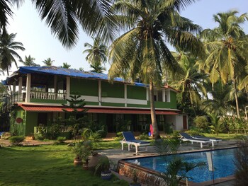 Morjim Coco Palms Resort Outdoor Pool