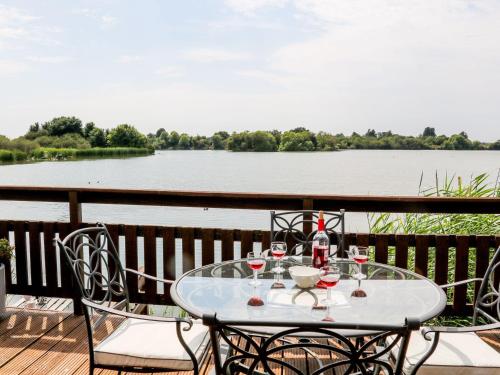 Lakeview Chichester 