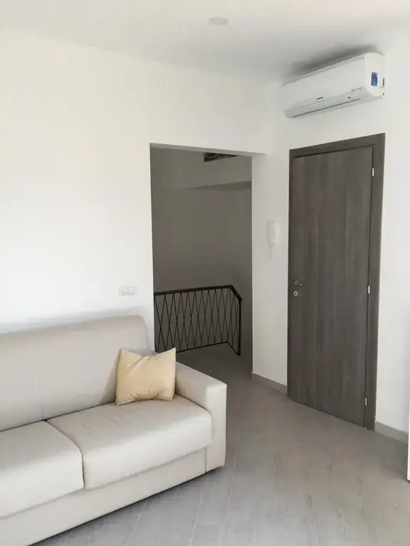 Ypsigro Holiday Home 