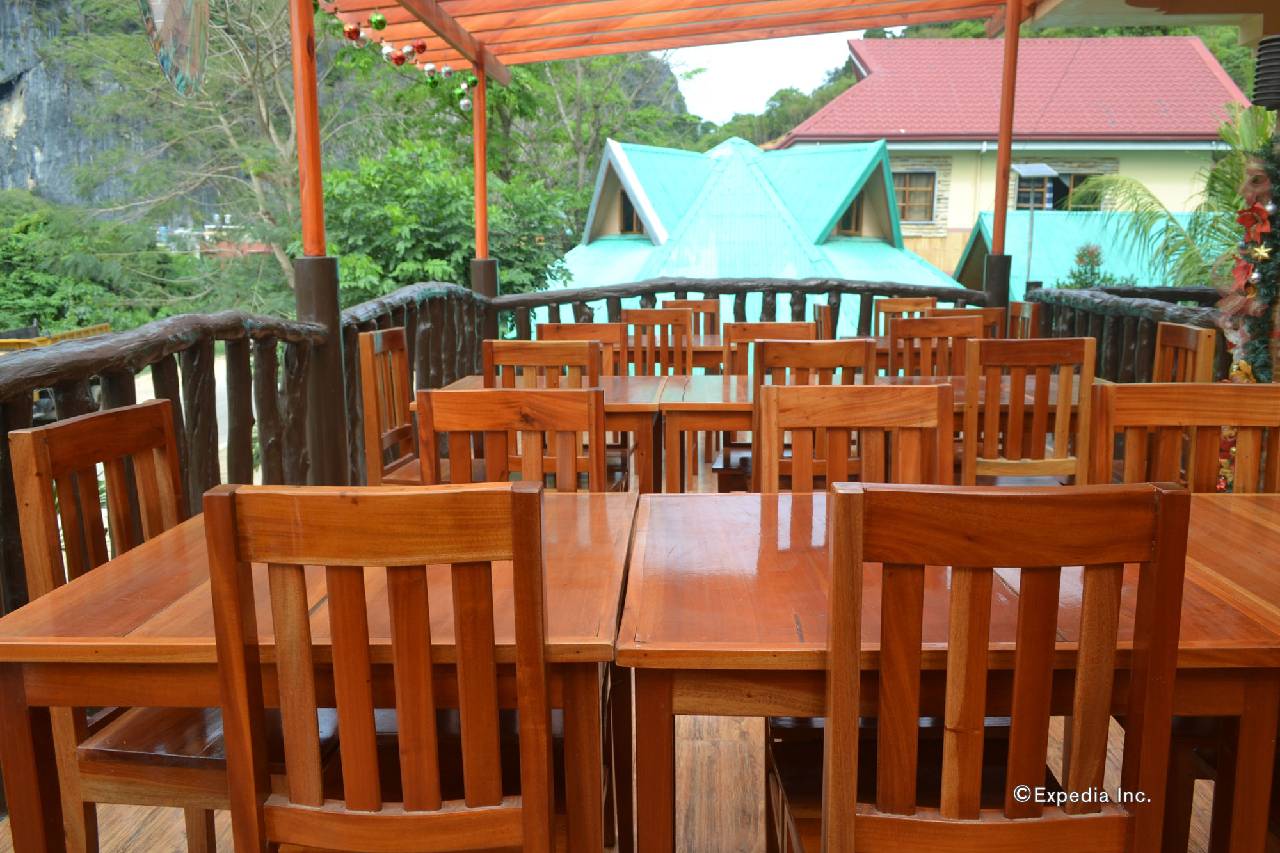 Jurias Pension 