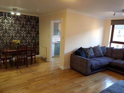 Great Western Road Home 