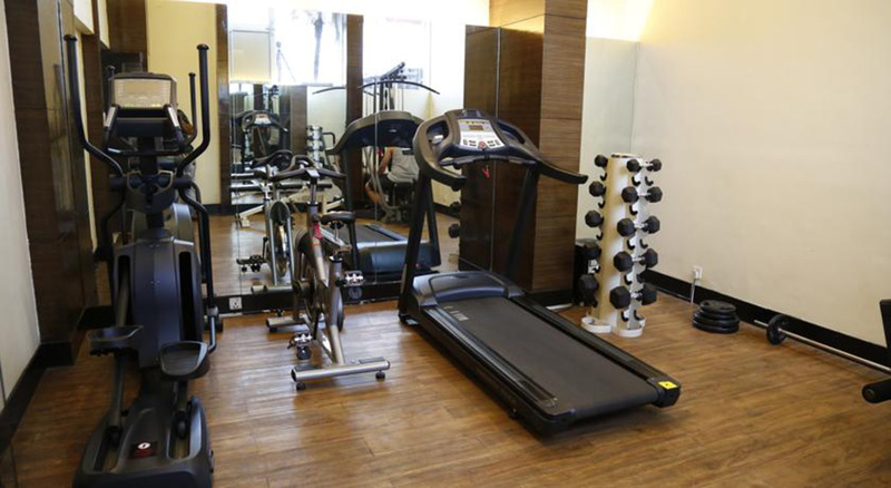 Hotel Yogi Midtown (هتل یوجی میدتوون) Sports and Entertainment