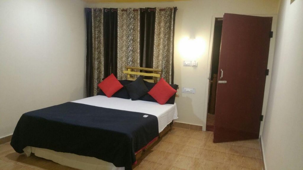 Pellicon Beach Resort 