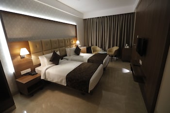 Hotel Radiance 