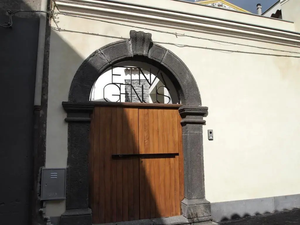 Etna Genus Guest House 