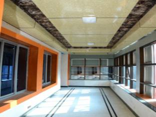Hotel Shri Swarna's Palace A Business Class Hotel 