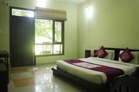 Oyo Premium Kosi River Resort 