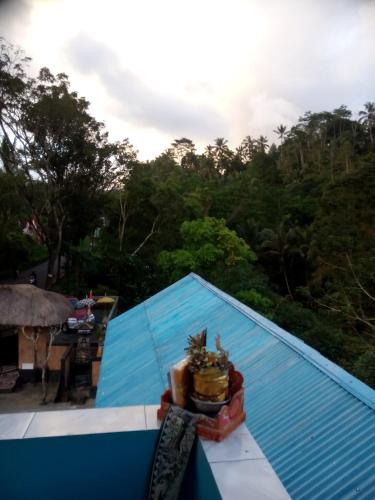 Warung Bu Made 