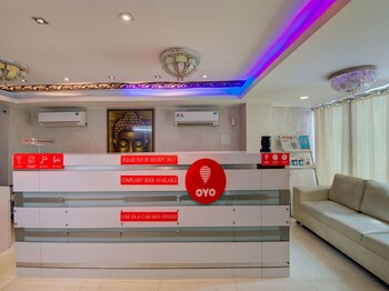 Oyo 3465 Hotel Pearl Reception