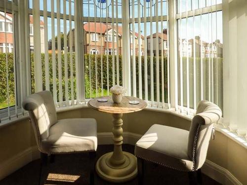 Beach House Colwyn Bay 