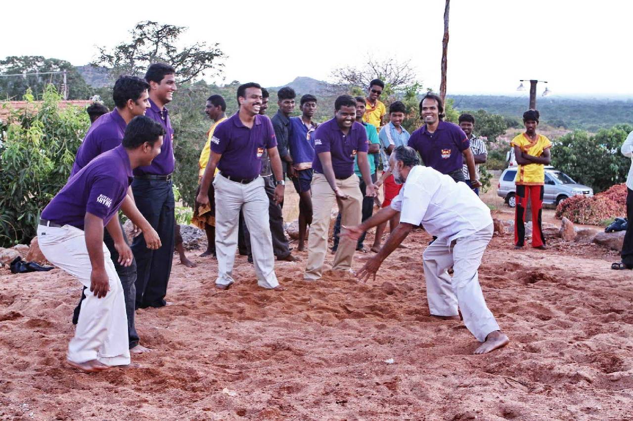 Kadambavanam Ethnic Village Resort 