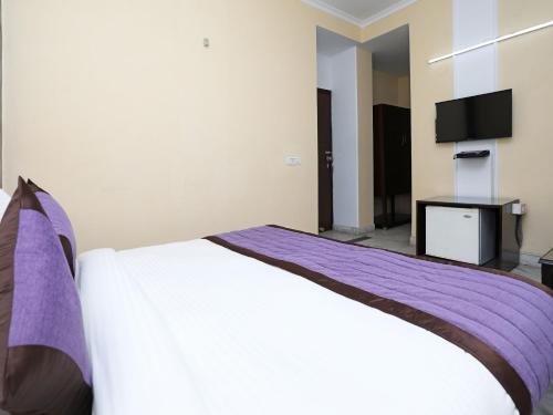 Oyo 10057 Hotel Laksh Residency 