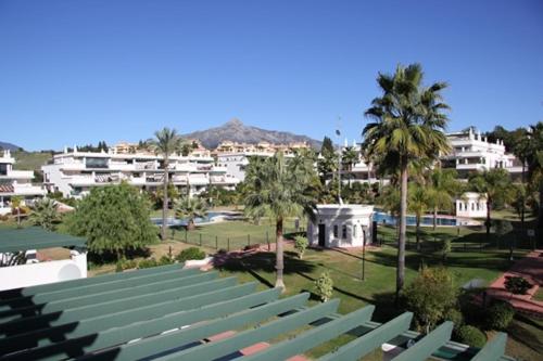 Bonito Apartamento En Nueva Andalucia 
