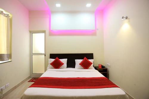 Oyo 10889 Hotel Green Residency 