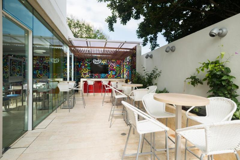 Bh Barranquilla Bar