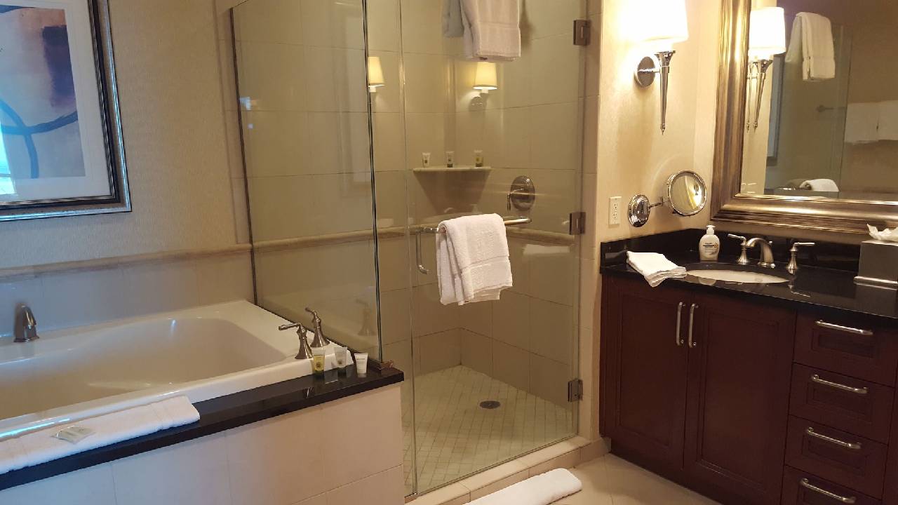 Sparetime Resorts At The Signature Condo Hotel 