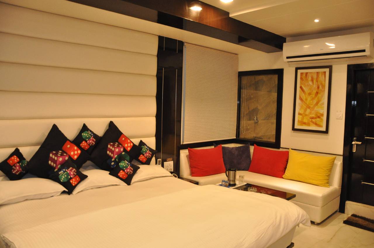 Hotel Vijan Palace Jabalpur 