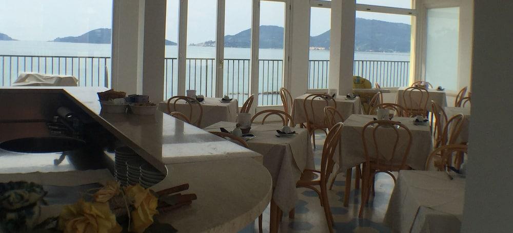 Hotel Venere Azzurra 