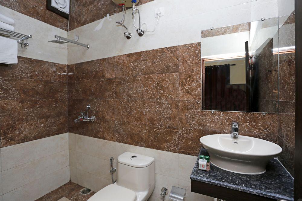 Oyo 8905 Hotel Tapastali 