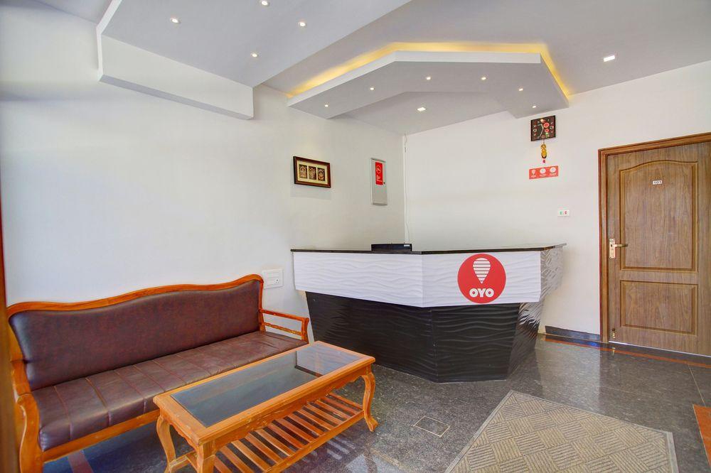 Oyo 11396 Hotel Cyprus Inn 