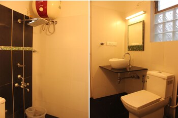 Oyo 9799 Home Sea View 2bhk Near Vasco Bathroom