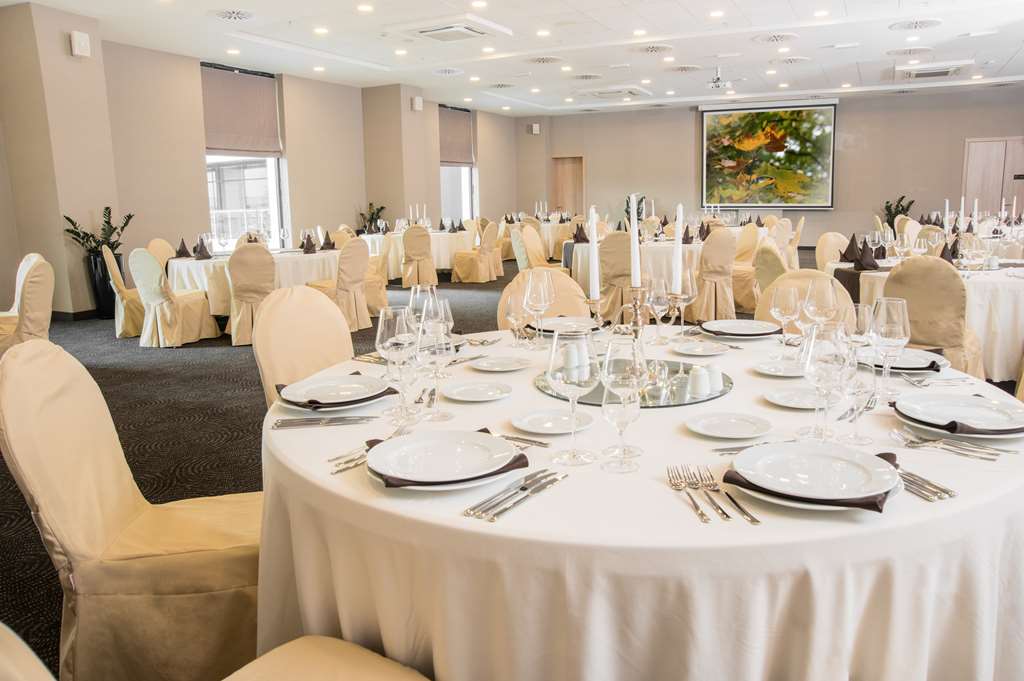 Best Western Premier Sofia Airport Hotel Heathrow Ballroom