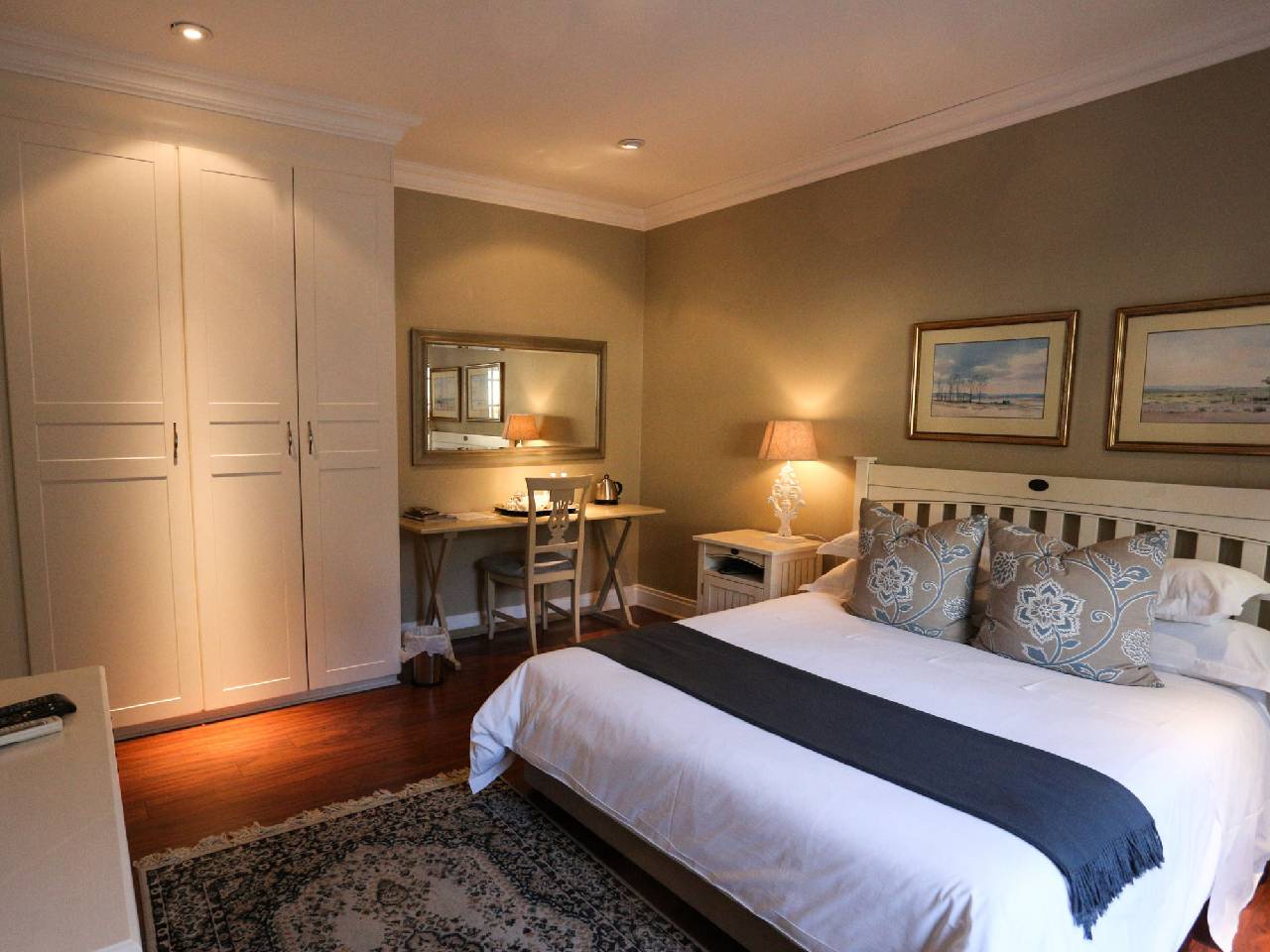 Dunkeld Manor