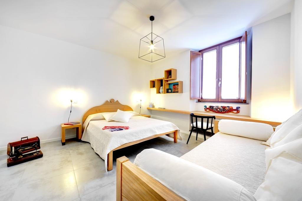 Etna Genus Guest House 