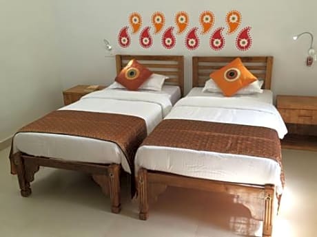 Alamanda Guest House 