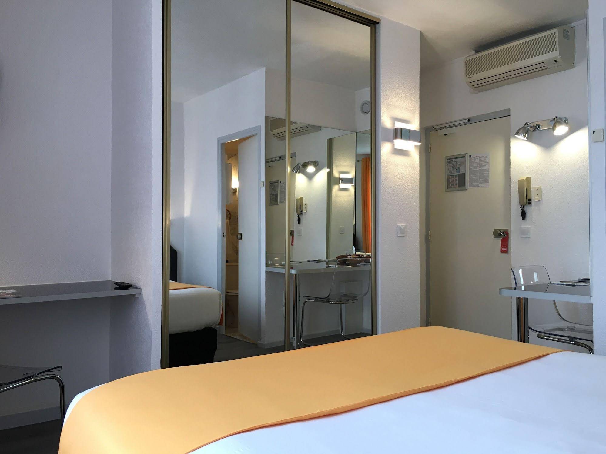 Boulogne Résidence Hotel (بولوگن رéسیدنس هتل) 