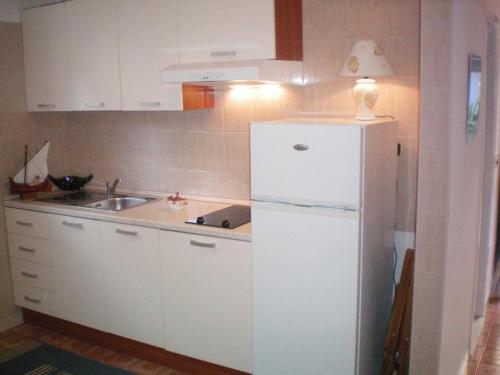 Apartment Orebic 10100d 