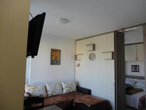 Hpm Domus Extra Apartments 