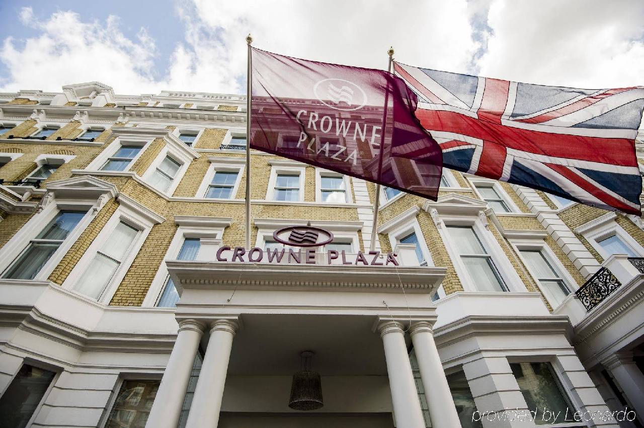 DoubleTree by Hilton London Kensington Reserve Your Hotel, SelfCatering, or Bed and Breakfast