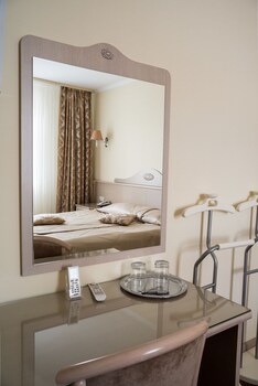 Rus Hotel In-Room Amenity