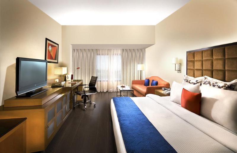 The Gateway Hotel Athwalines General view
