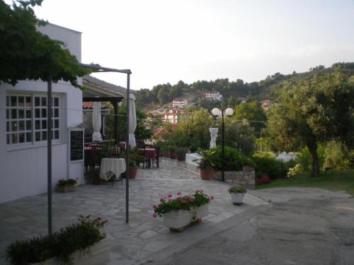 Kirimis Studios 