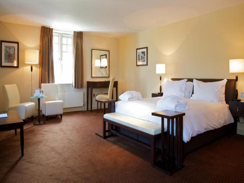 Wyckhill House (ویکهیل هاوس) Room